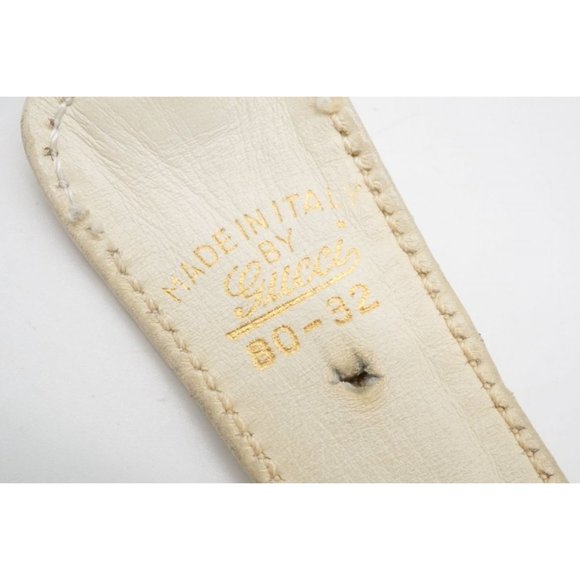 Vintage Gucci White Leather Belt with Red Blue Enamel Round Gold Buckle - Picture 3 of 9